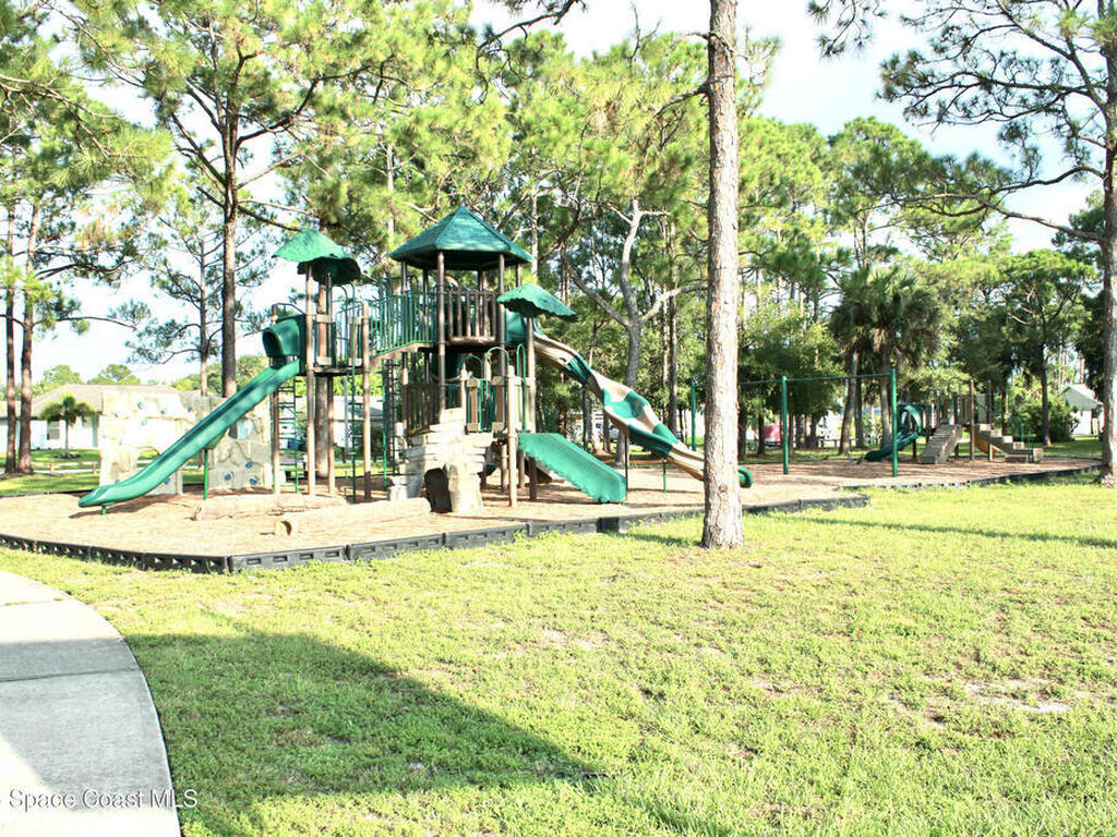 443 Biscayne Avenue, Palm Bay, FL 32907