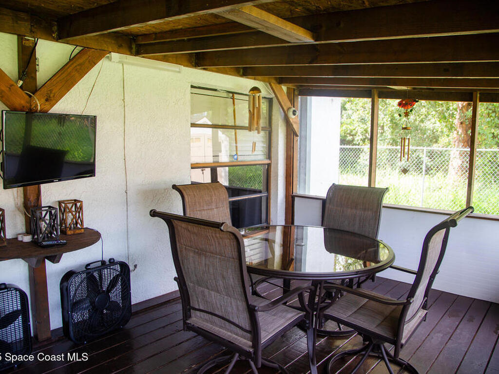 1515 Hamilton Avenue, Palm Bay, FL 32908