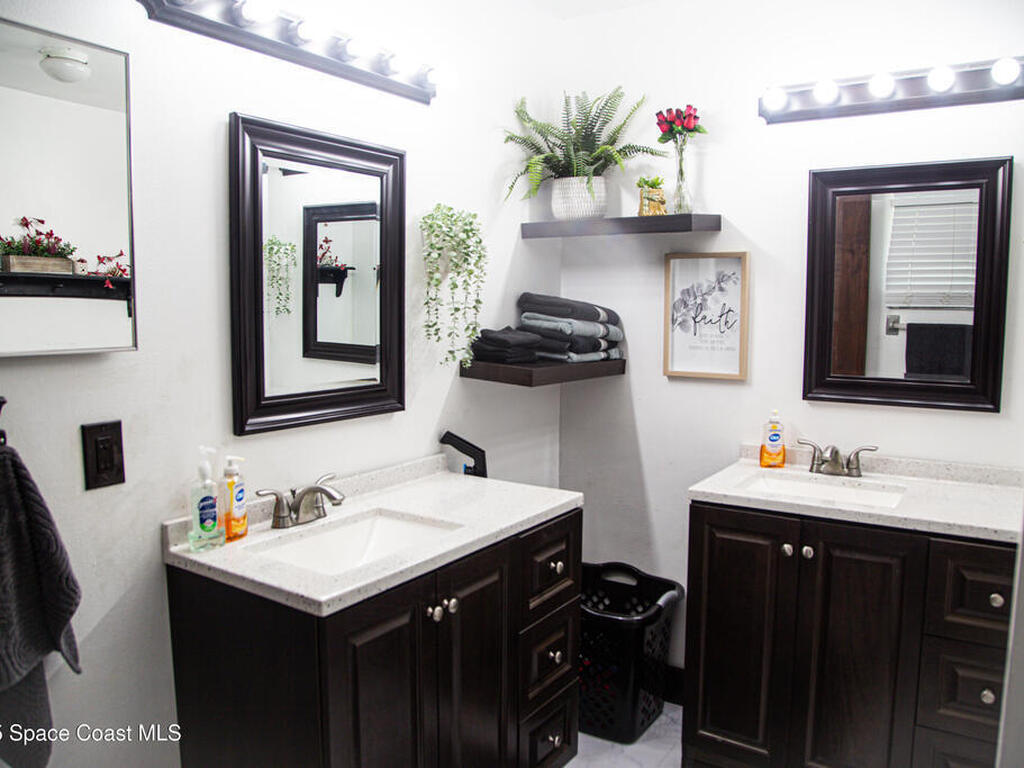 1515 Hamilton Avenue, Palm Bay, FL 32908