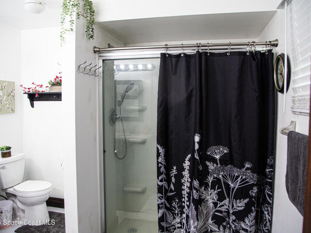 1515 Hamilton Avenue, Palm Bay, FL 32908