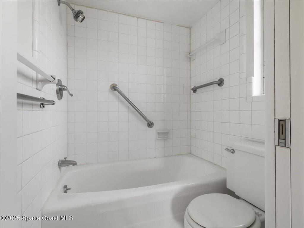 1907 N Carpenter Road, Titusville, FL 32796