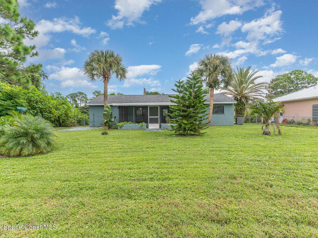 170 Chestnut Avenue, Palm Bay, FL 32907