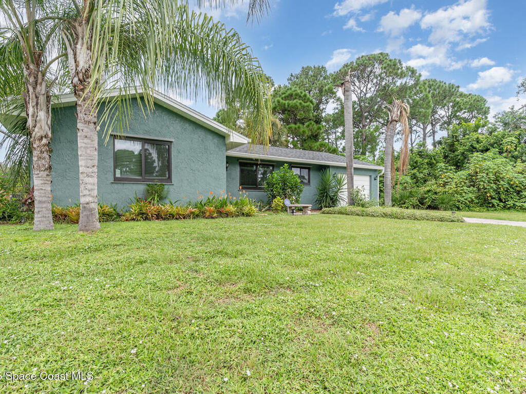 170 Chestnut Avenue, Palm Bay, FL 32907
