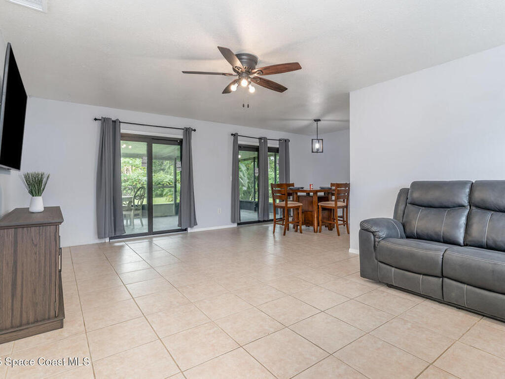 170 Chestnut Avenue, Palm Bay, FL 32907