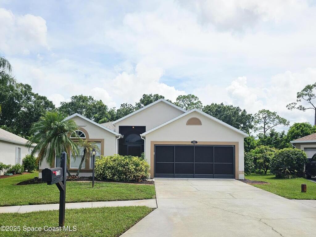 1736 Vista Lake Circle, Melbourne, FL 32904