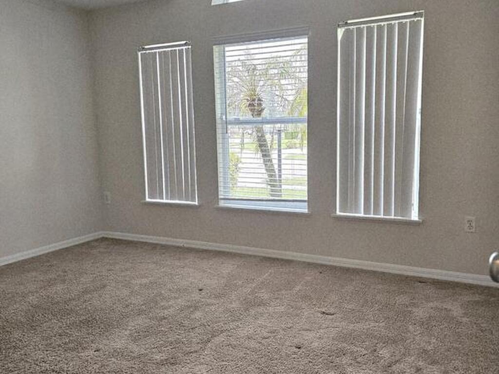 1736 Vista Lake Circle, Melbourne, FL 32904