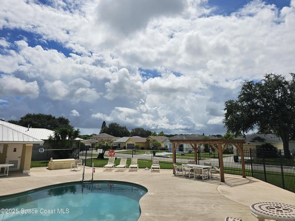 1736 Vista Lake Circle, Melbourne, FL 32904