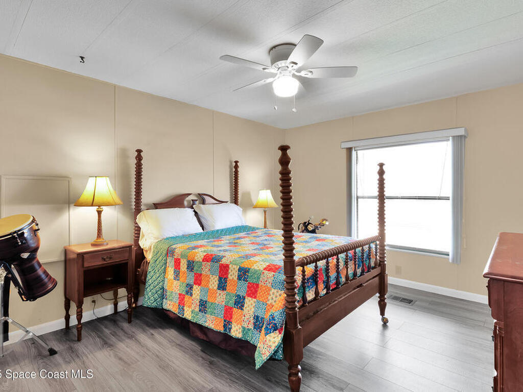 625 Puffin Drive, Barefoot Bay, FL 32976