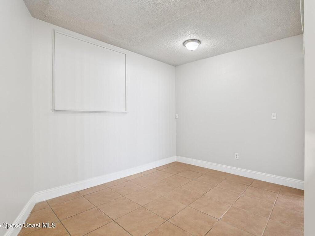 493 Quarry Lane, Sebastian, FL 32958