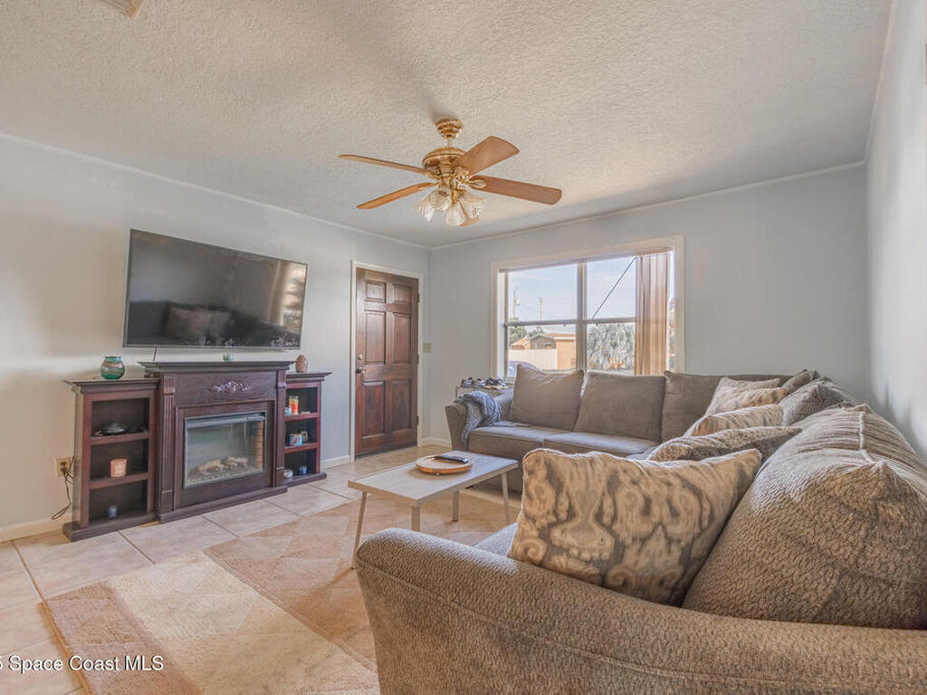 2996 Garden Terrace, Palm Bay, FL 32905