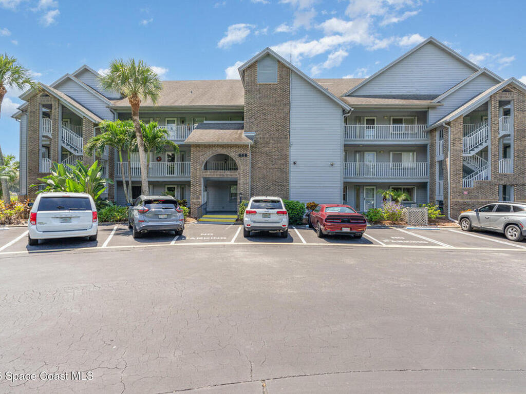 565 Shadow Wood Lane, Titusville, FL 32780