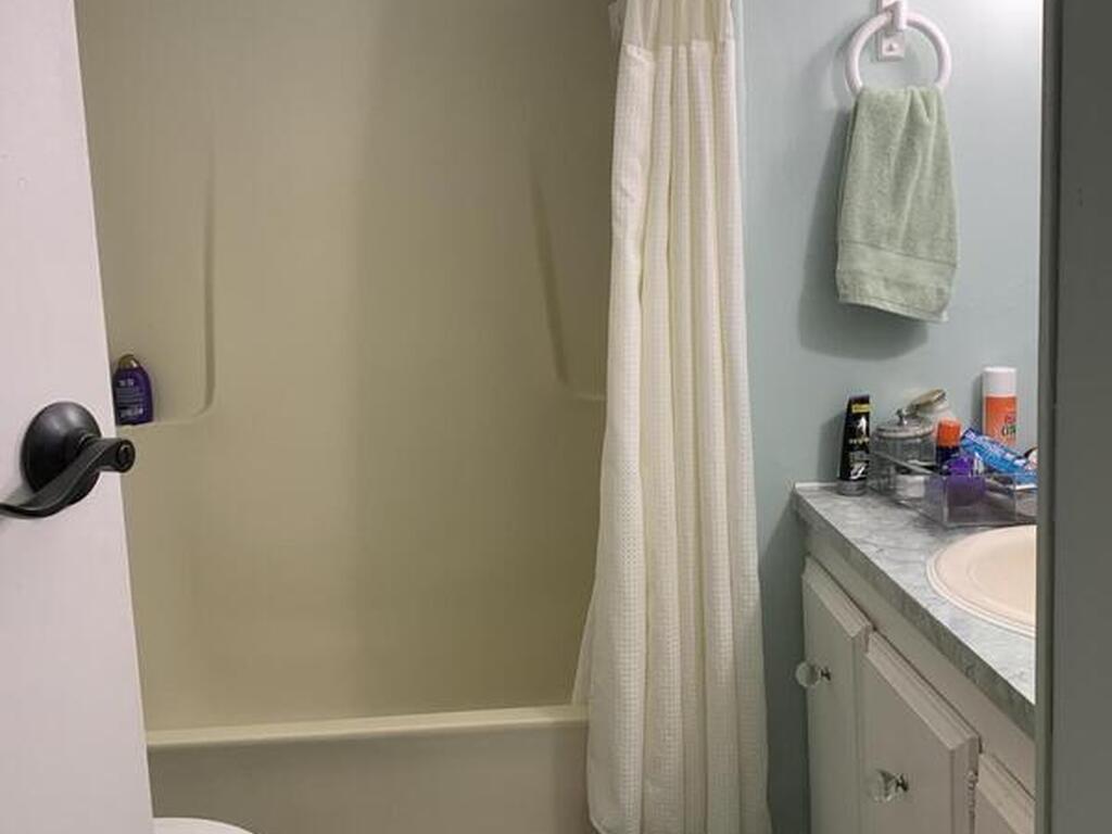 913 Fir Street, Barefoot Bay, FL 32976