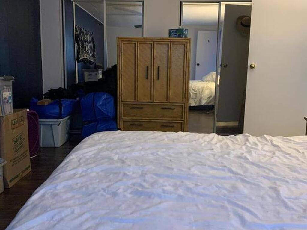 913 Fir Street, Barefoot Bay, FL 32976