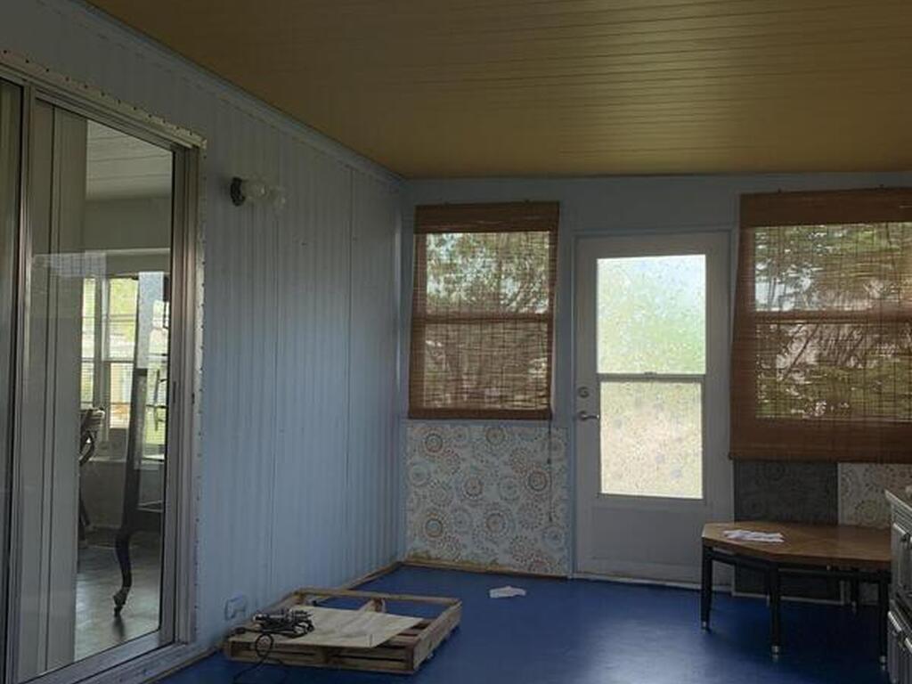 913 Fir Street, Barefoot Bay, FL 32976