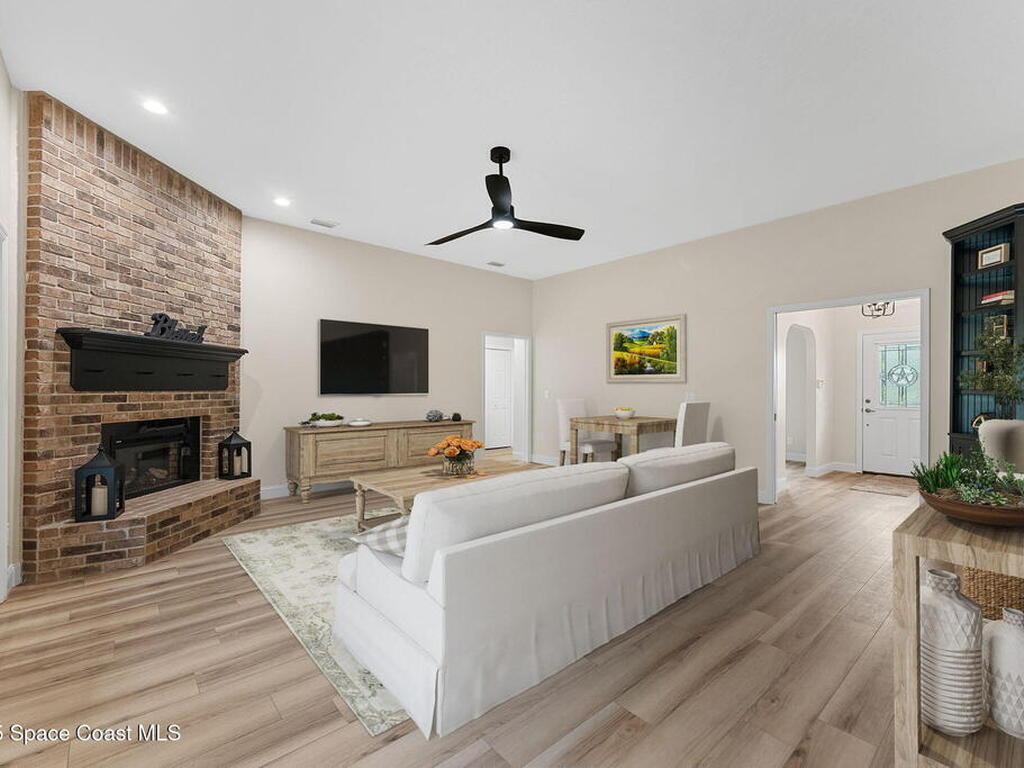 4196 Sparrow Hawk Road, Melbourne, FL 32934
