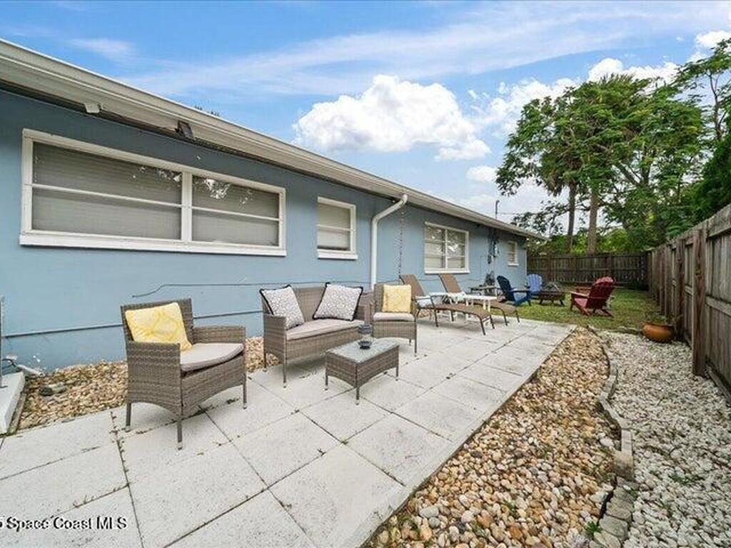 637 E Lincoln Avenue, Melbourne, FL 32901