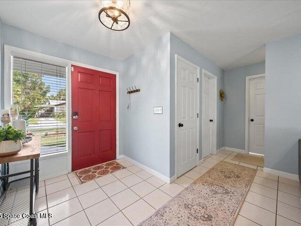 637 E Lincoln Avenue, Melbourne, FL 32901