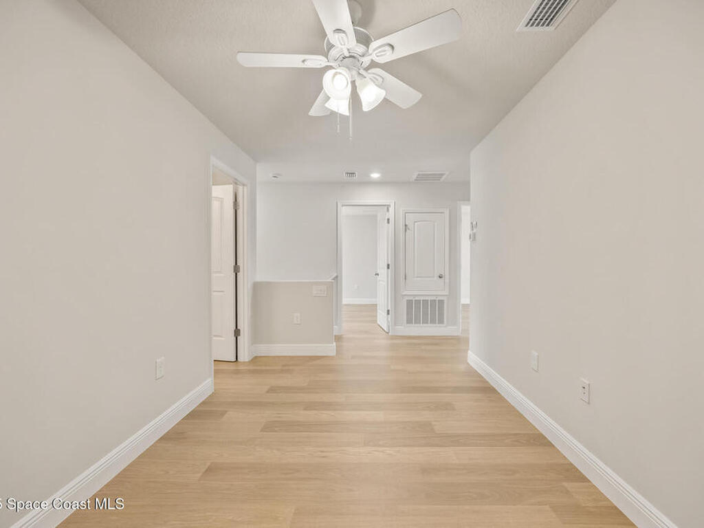 207 Hidden Woods Place, Melbourne, FL 32901