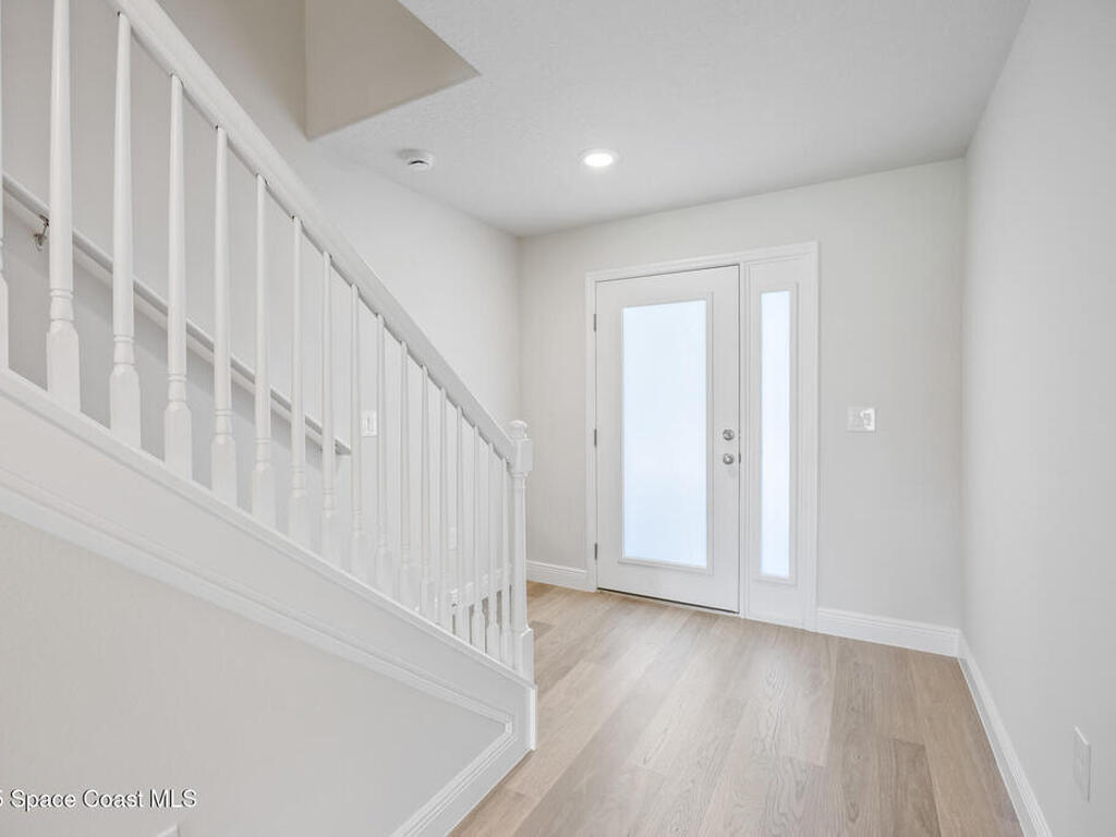 227 Hidden Woods Place, Melbourne, FL 32901