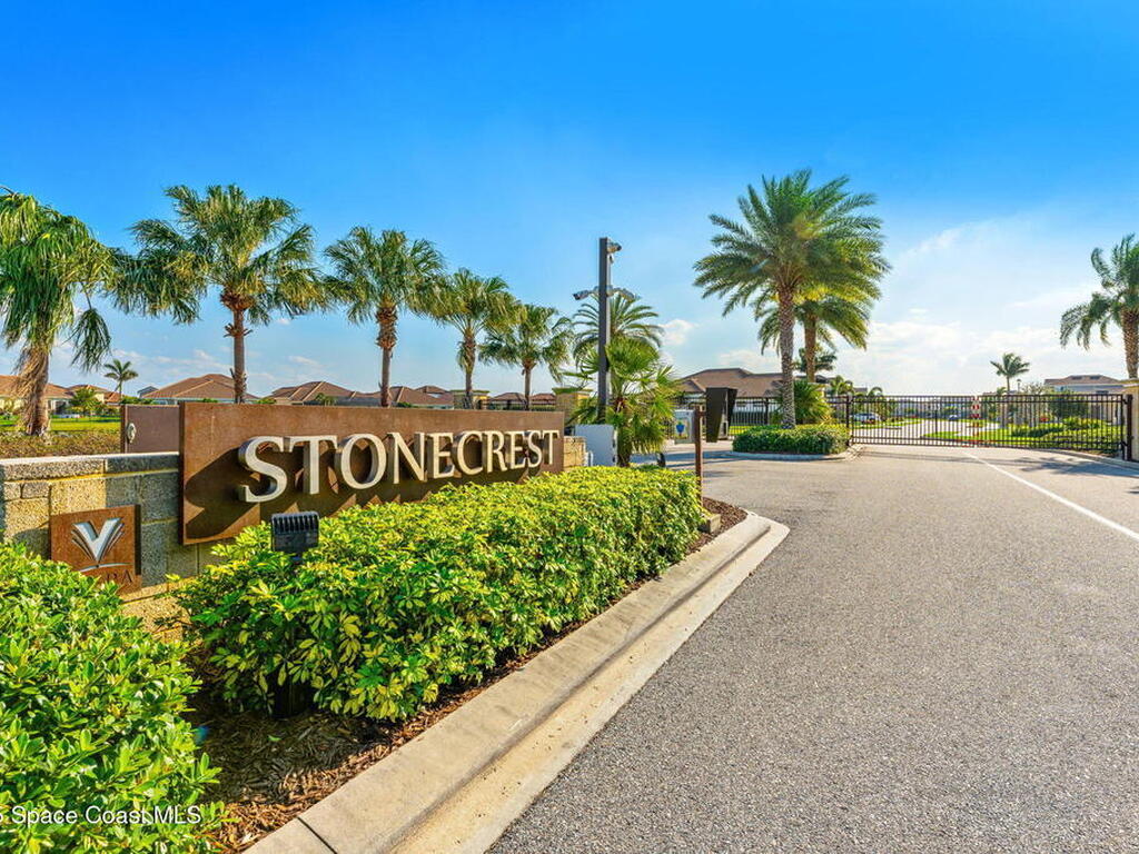 8431 Paragrass Avenue, Viera, FL 32940