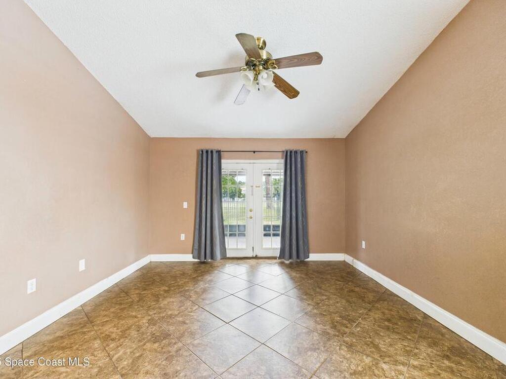 1657 Clover Circle, Melbourne, FL 32935