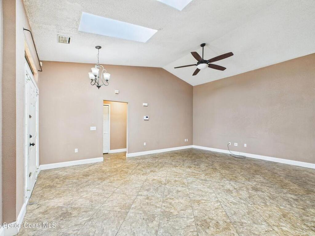 1657 Clover Circle, Melbourne, FL 32935