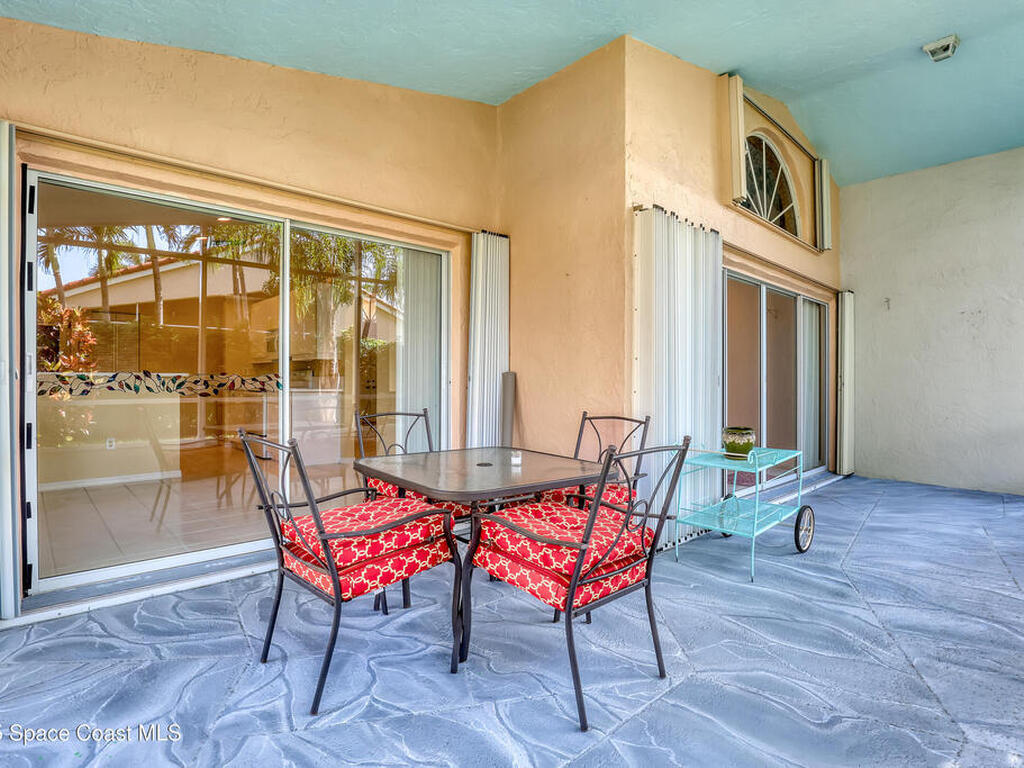5723 Aspen Ridge Circle, Delray Beach, FL 33484