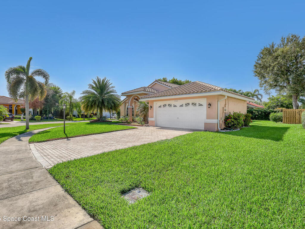 5723 Aspen Ridge Circle, Delray Beach, FL 33484