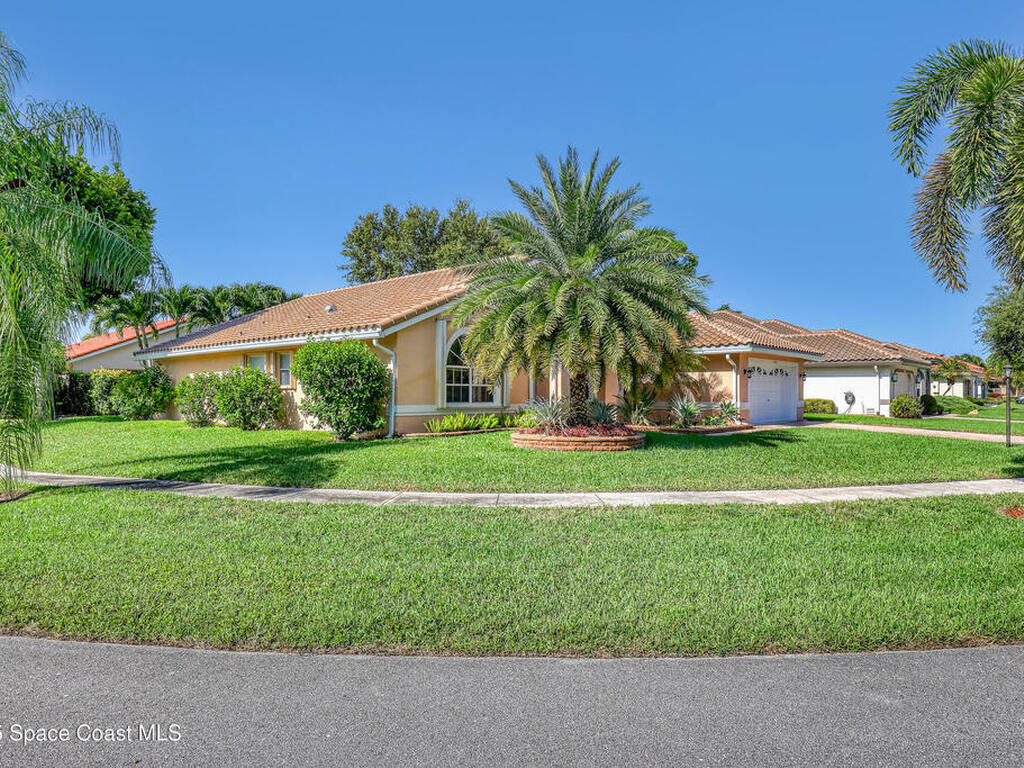 5723 Aspen Ridge Circle, Delray Beach, FL 33484