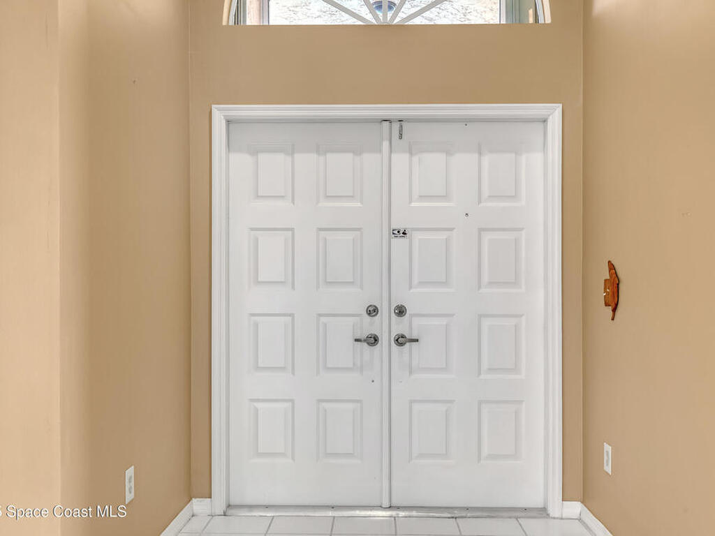 5723 Aspen Ridge Circle, Delray Beach, FL 33484