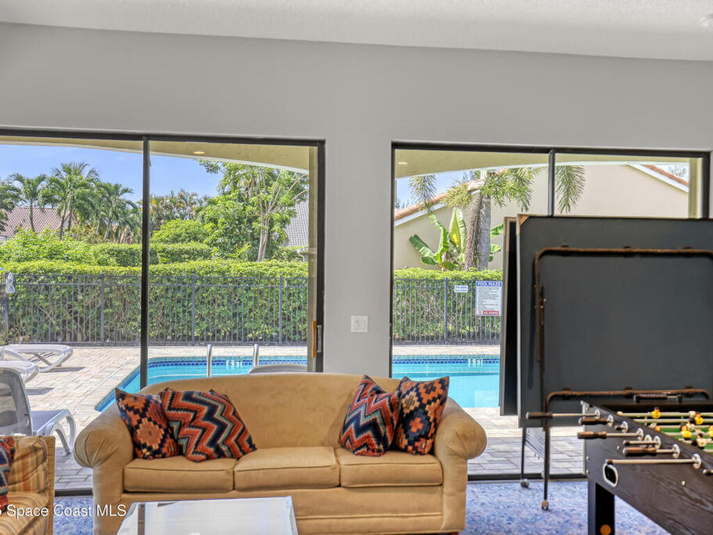 5723 Aspen Ridge Circle, Delray Beach, FL 33484