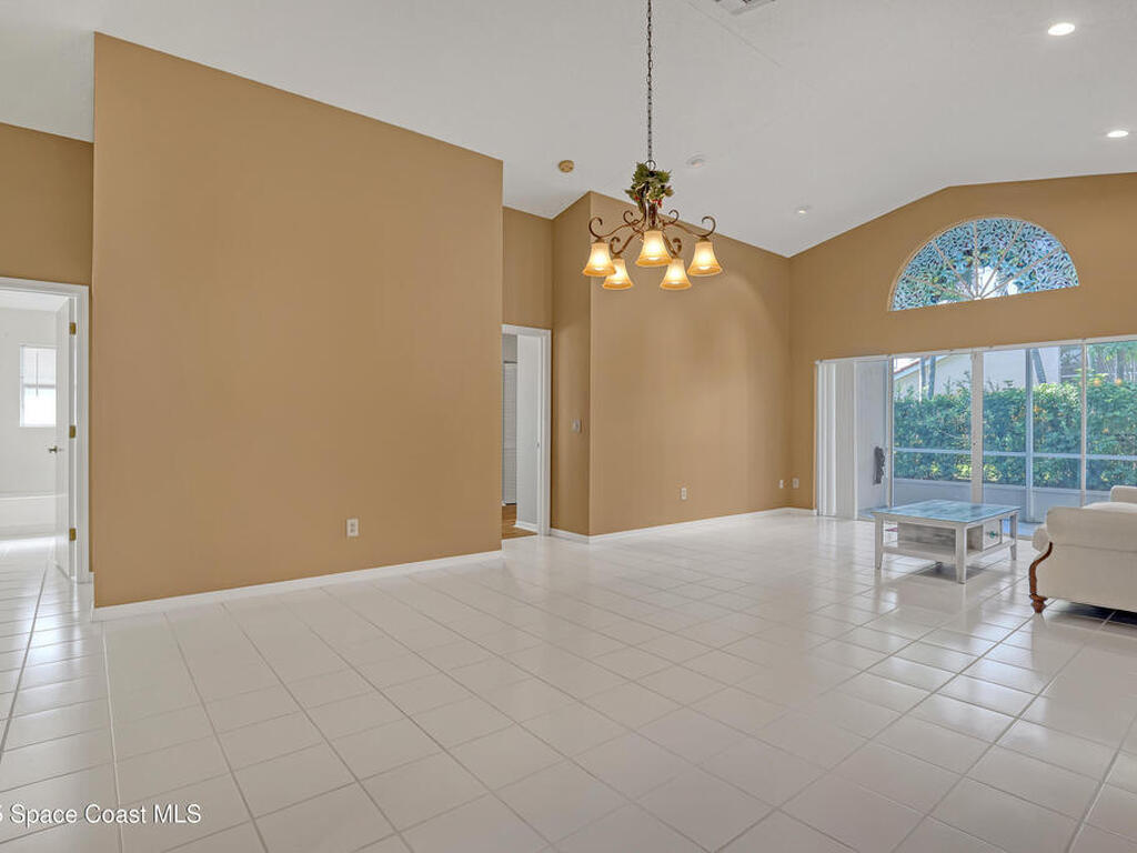 5723 Aspen Ridge Circle, Delray Beach, FL 33484