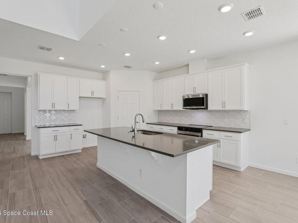 788 Soleway Avenue, Palm Bay, FL 32907