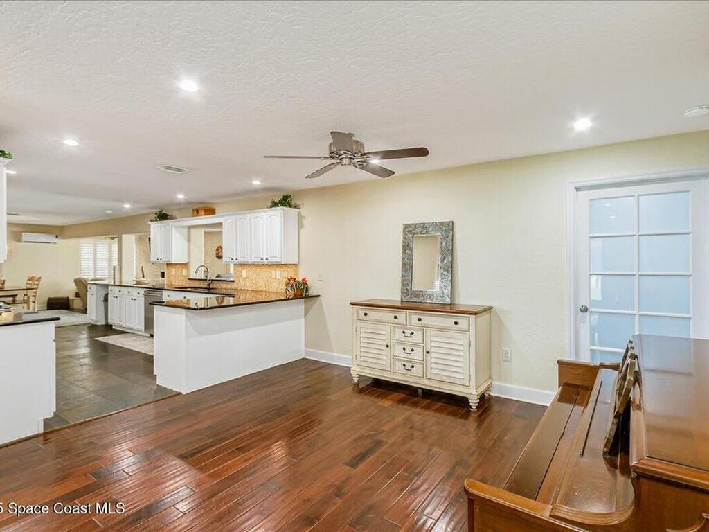 348 Sherwood Avenue, Satellite Beach, FL 32937