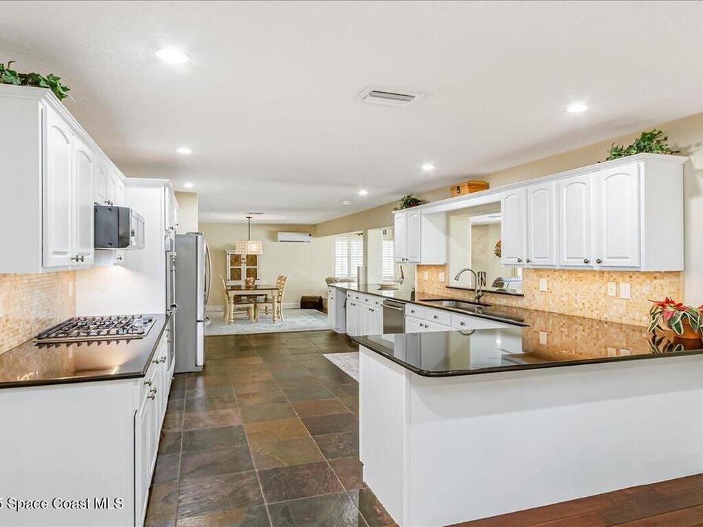 348 Sherwood Avenue, Satellite Beach, FL 32937