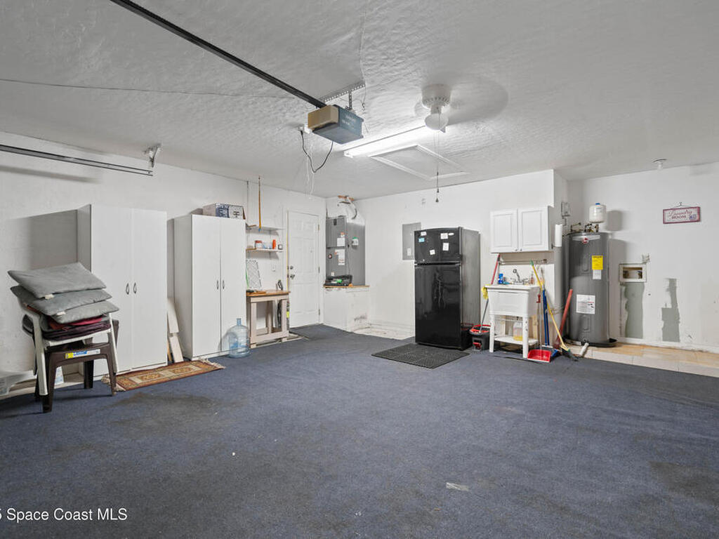 533 Castana Avenue, Palm Bay, FL 32909