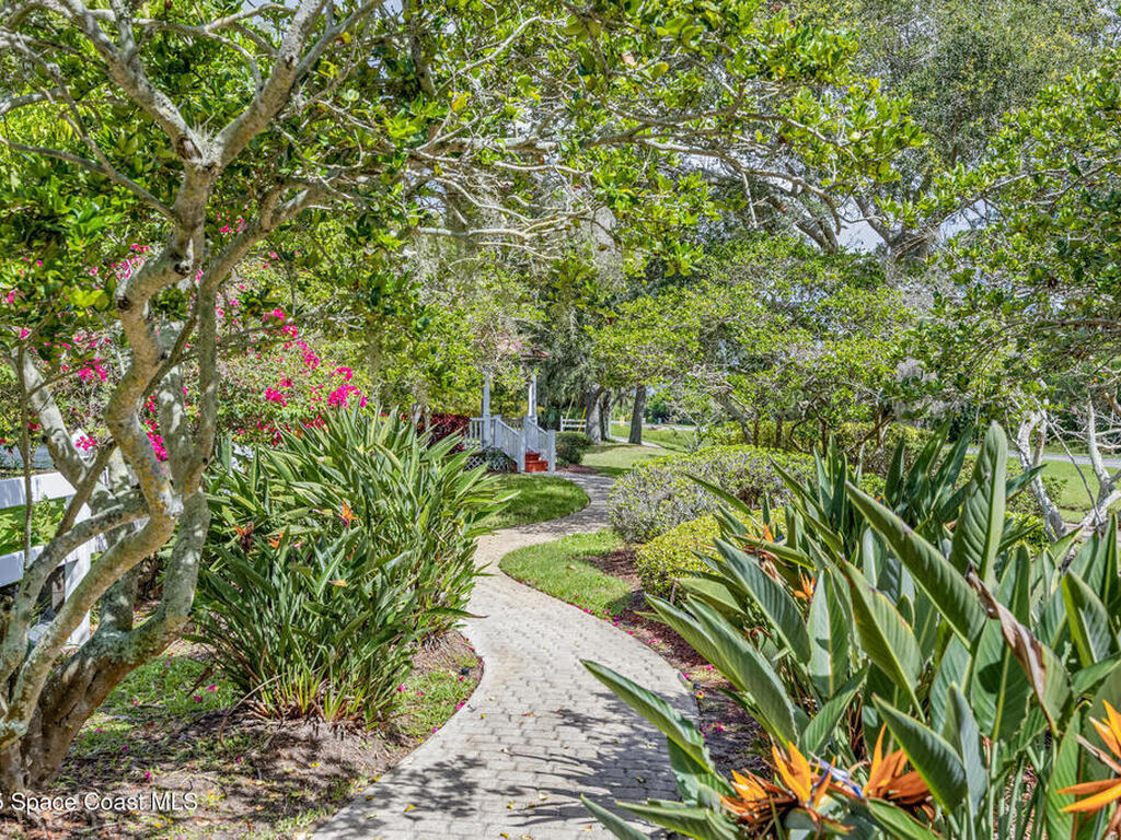 1005 Old Parsonage Drive, Merritt Island, FL 32952