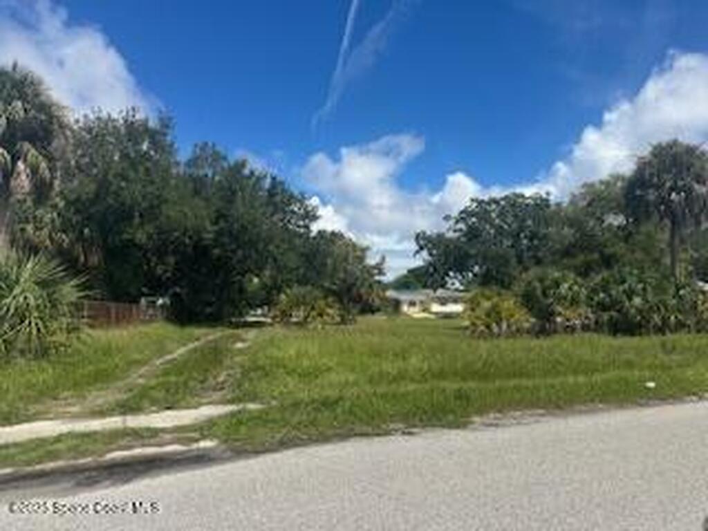 810 Booker Street, Titusville, FL 32780