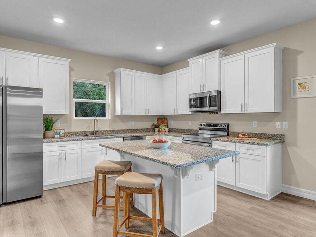 933 Tupelo Road, Palm Bay, FL 32908