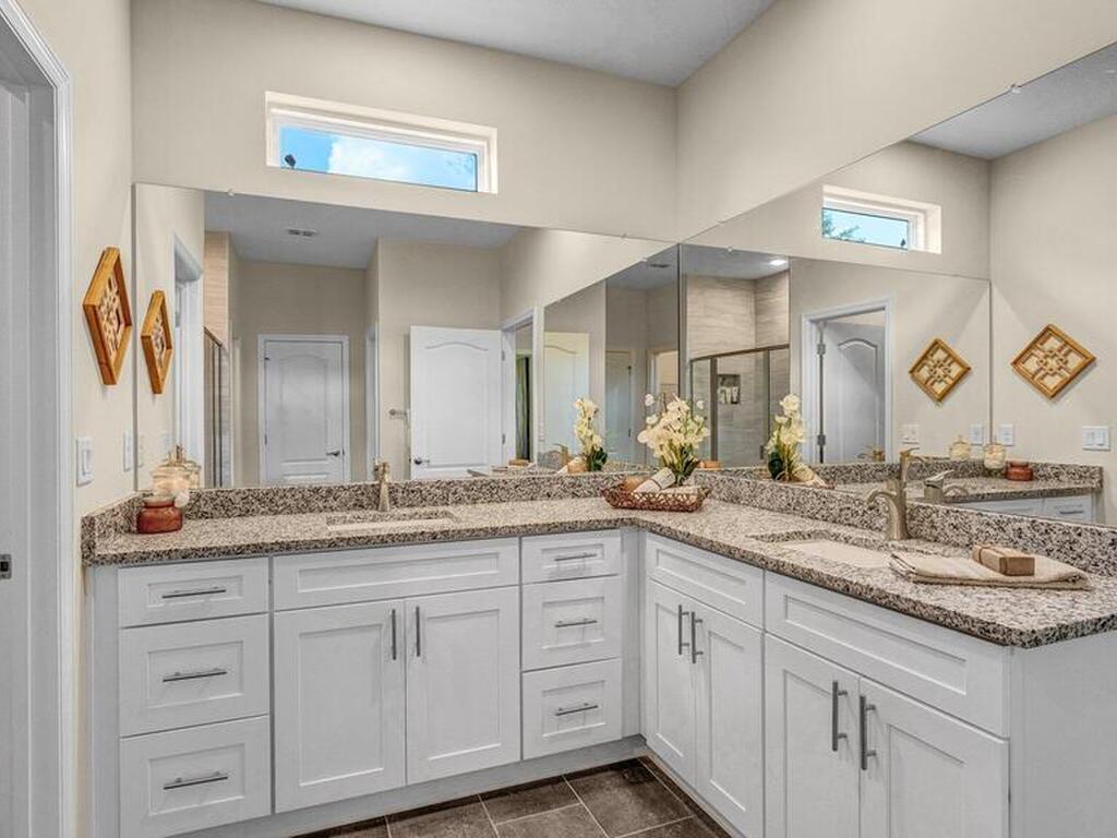 933 Tupelo Road, Palm Bay, FL 32908