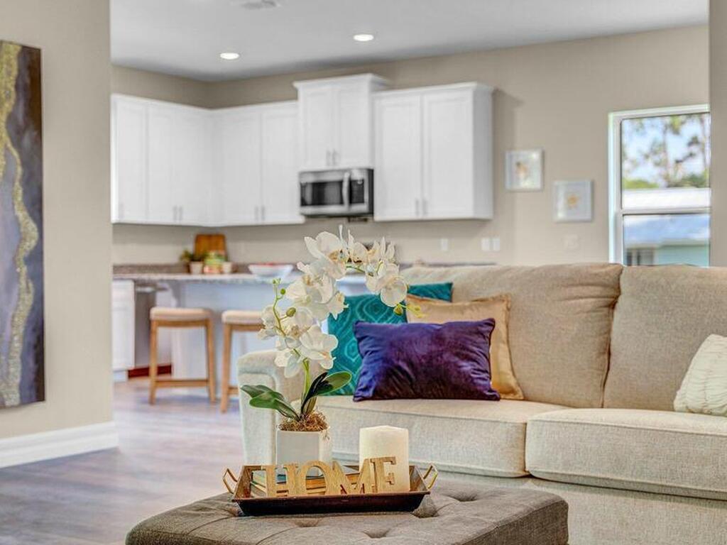 933 Tupelo Road, Palm Bay, FL 32908