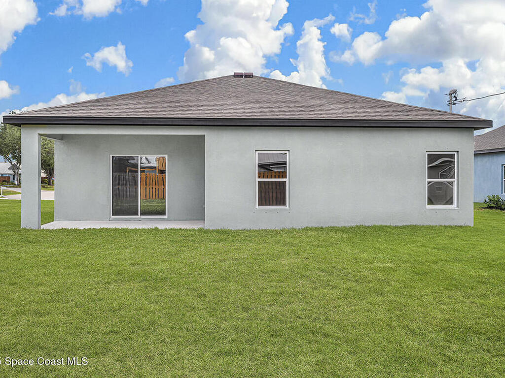 338 Olsen Street, Palm Bay, FL 32908