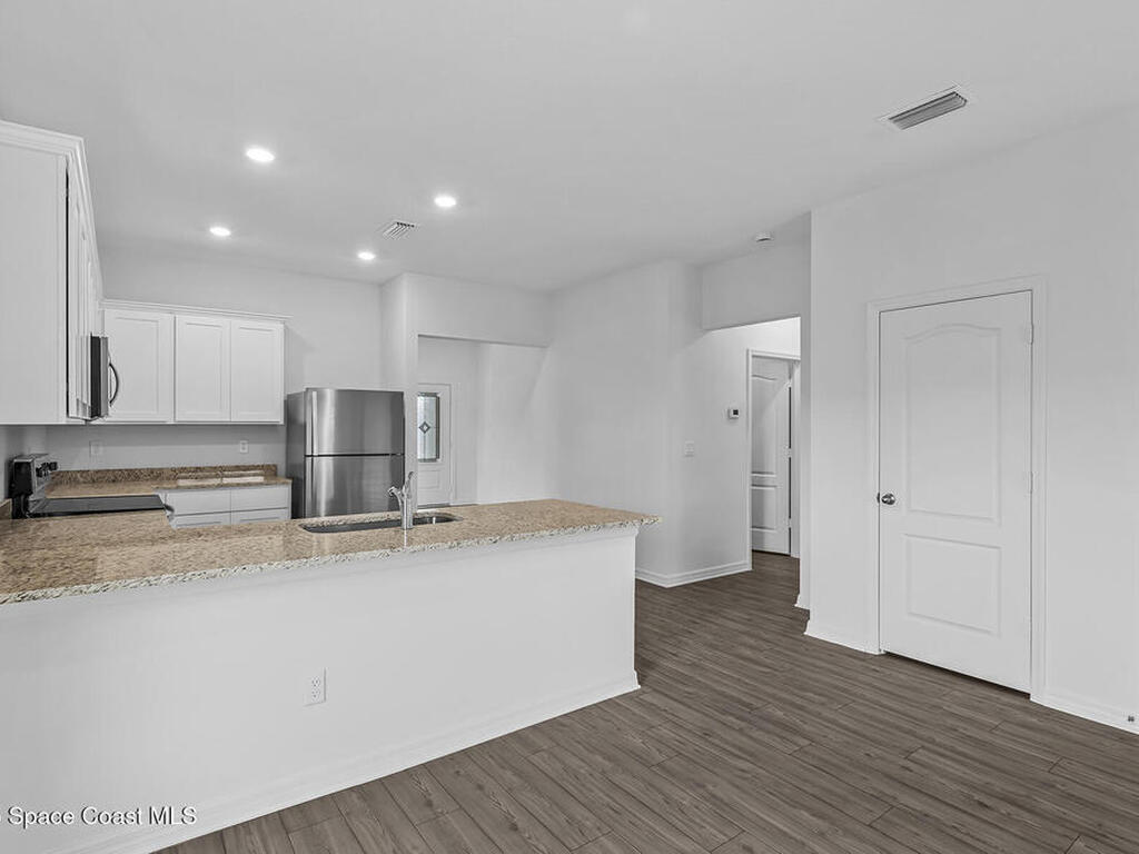 338 Olsen Street, Palm Bay, FL 32908