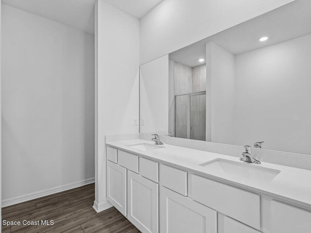 472 Oldenberg Street, Palm Bay, FL 32908