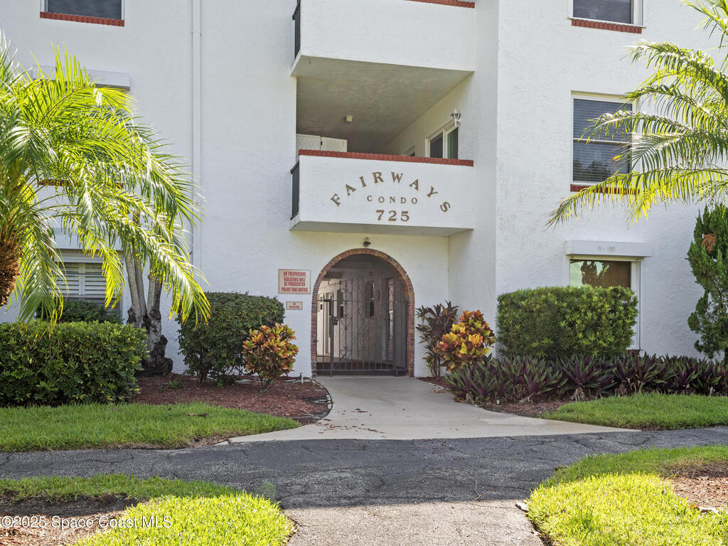 725 Port Malabar Boulevard, Palm Bay, FL 32905