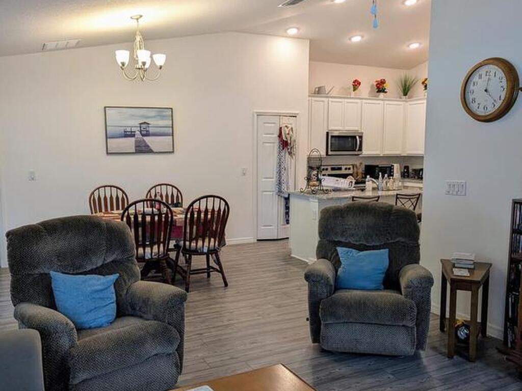 1115 Dania Circle, Palm Bay, FL 32905