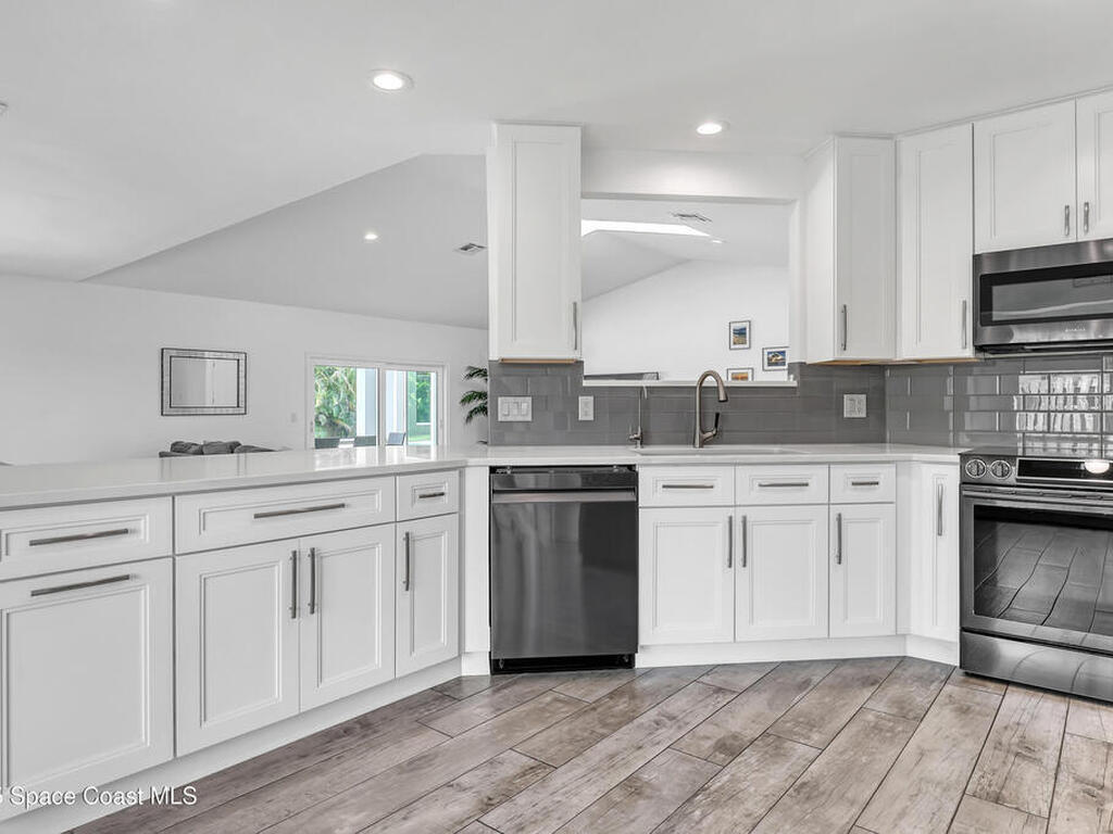241 Woody Circle, Melbourne Beach, FL 32951