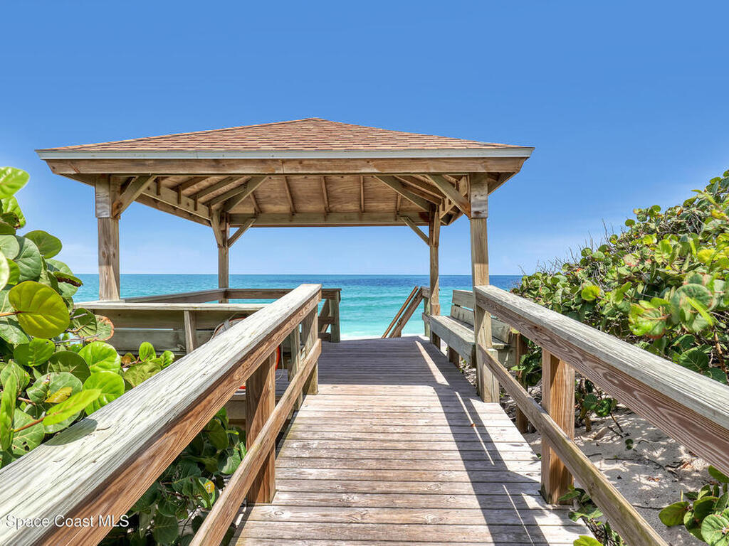 241 Woody Circle, Melbourne Beach, FL 32951