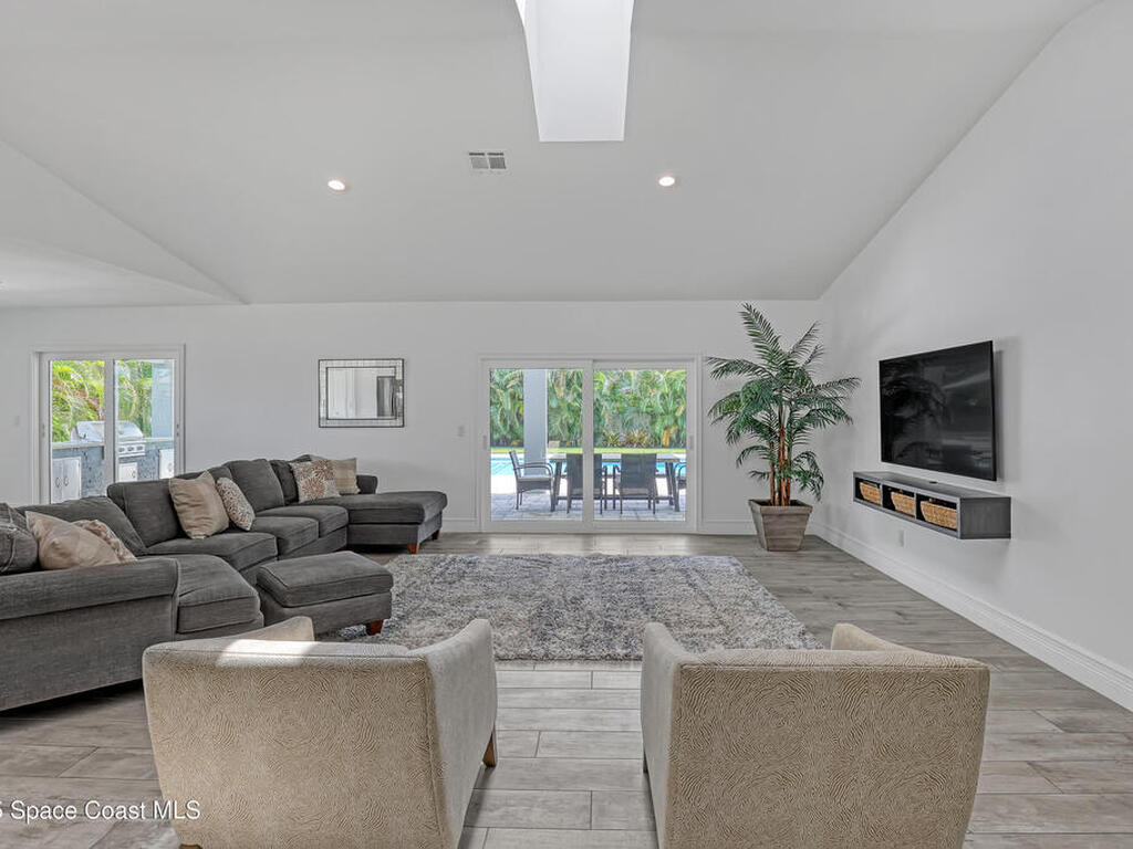241 Woody Circle, Melbourne Beach, FL 32951