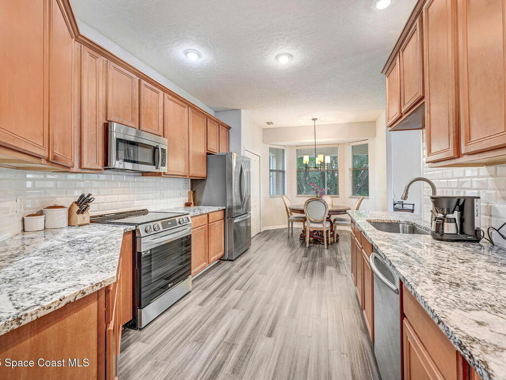 8064 Kingswood Way, Melbourne, FL 32940
